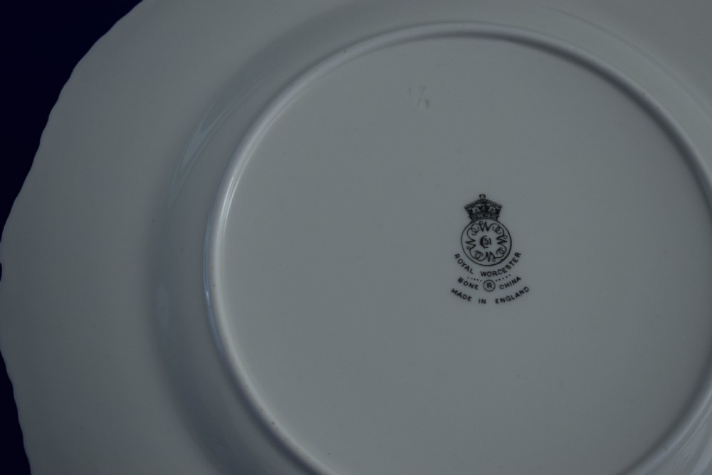 Royal Worcester fruit painted large rope edge dinner plate View III
