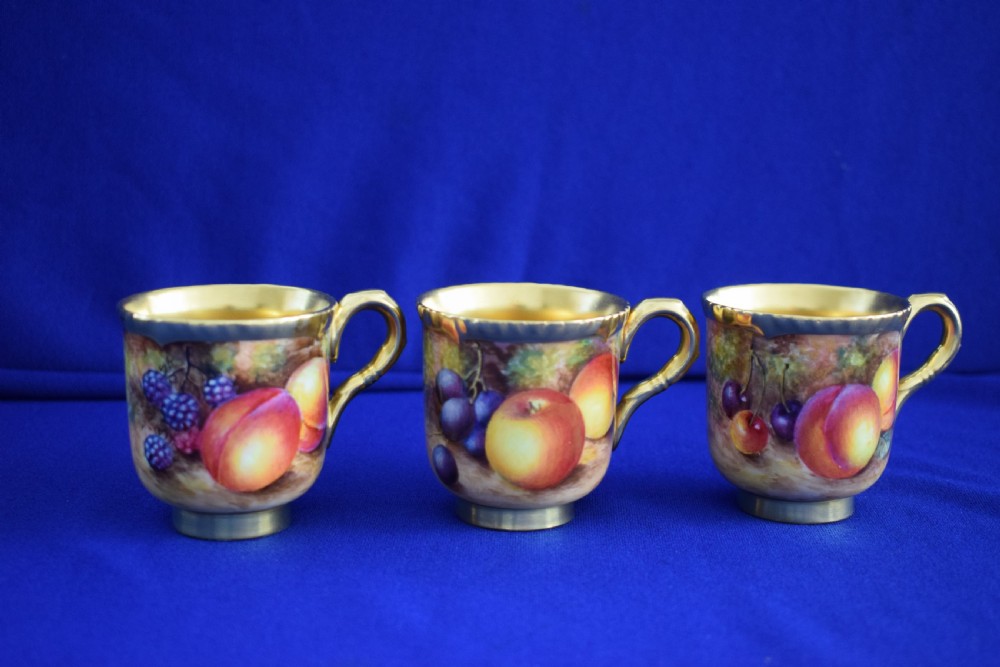 Royal Worcester set of 6 fruit painted coffee cups and saucers View II