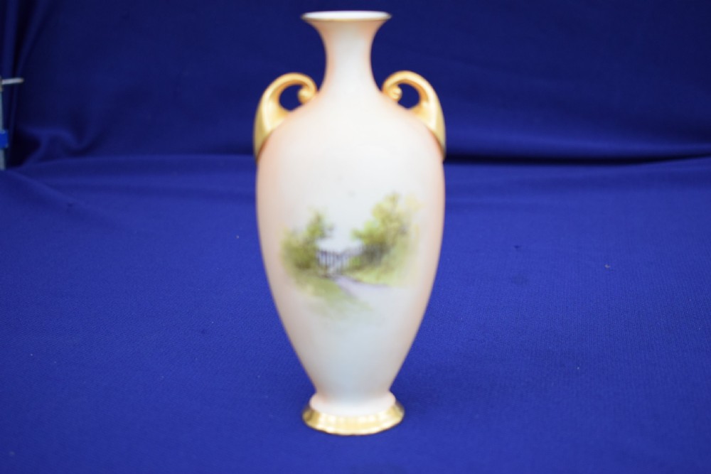 Royal Worcester vase signed Harry Davis View III