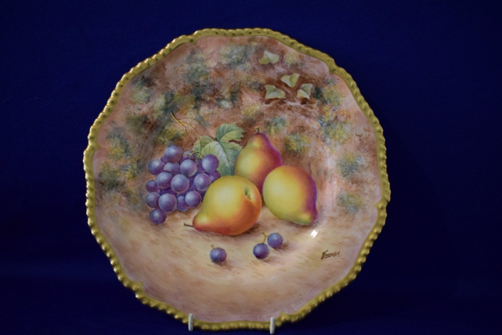 Royal Worcester large dinner plate by Freeman
