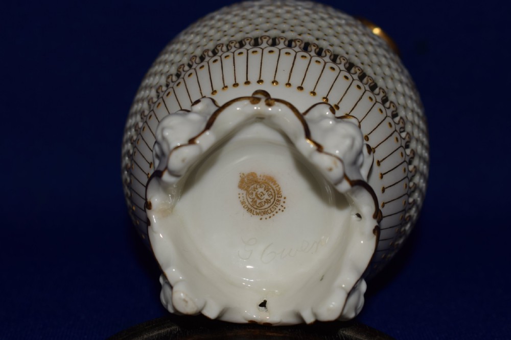 Royal Worcester reticulated vase by George Owen View IV