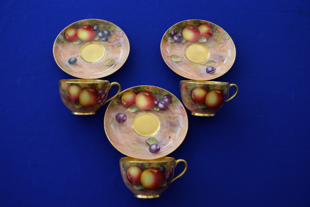 Royal Worcester hand painted tea set by Ayrton and Townsend, fruit decoration. View III