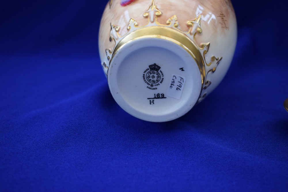 Royal Worcester painted fruit pot pourri vase and cover View V