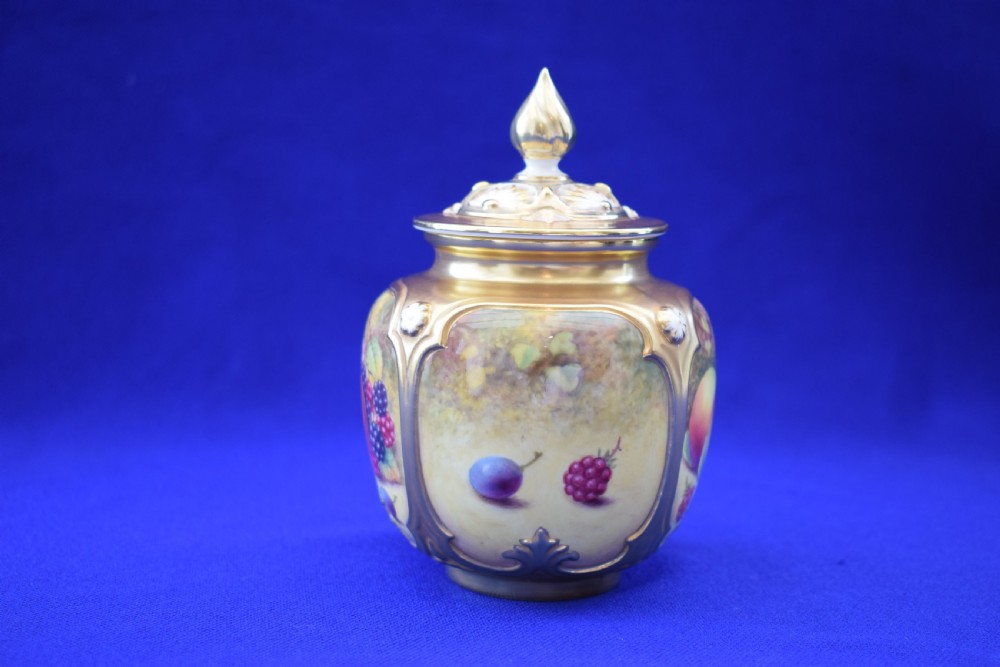 Royal Worcester painted fruit small pot pourri View IV