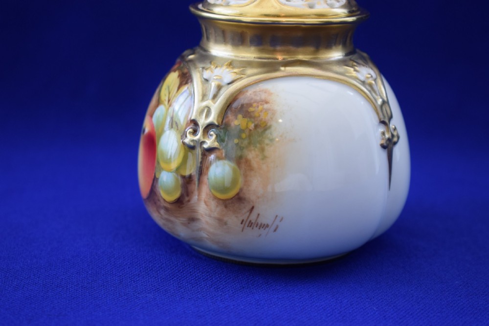 Royal Worcester painted fruit small pot pourri View III