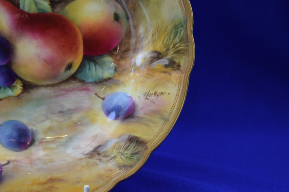 Royal Worcester painted fruit dessert plate View II