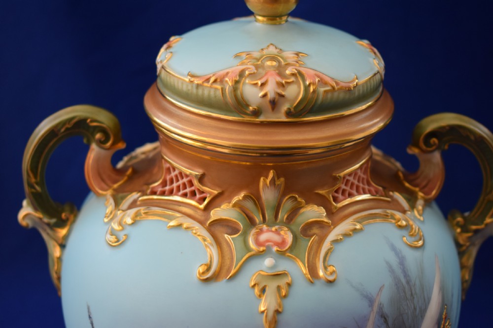 Royal Worcester pot pourri vase and cover decorated with swans signed Baldwyn View V