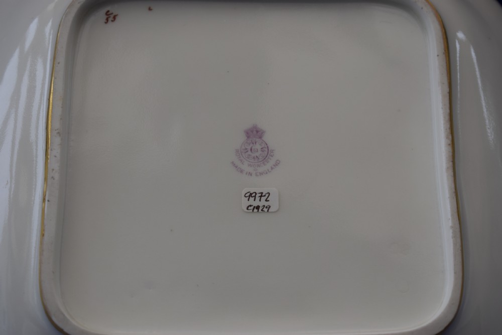 Royal Worcester painted fruit dessert dish, tudor tray, artist signed. View III