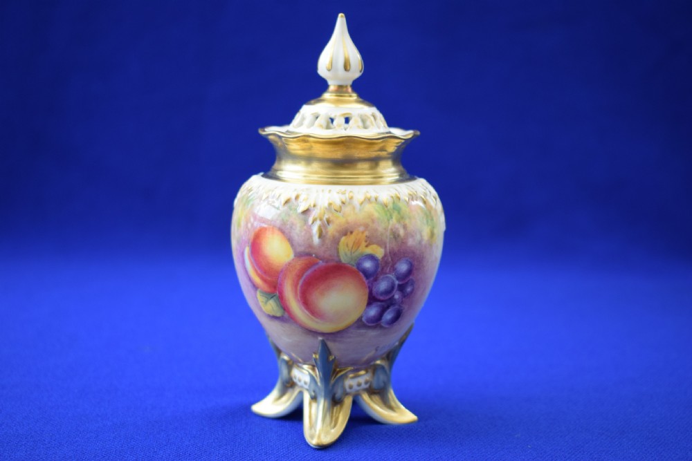 Royal Worcester painted fruit pot pourri vase and cover