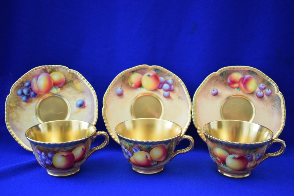 Royal Worcester painted fruit rope edge teaset for 6 View III