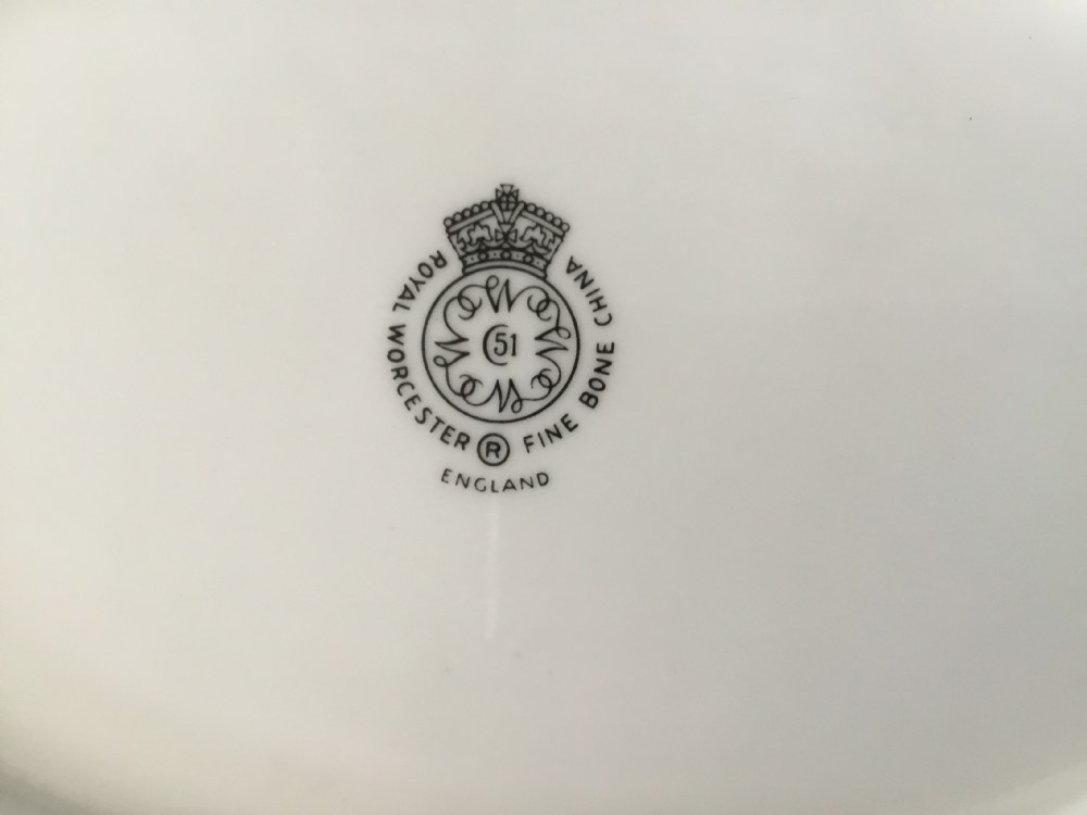 Royal Worcester painted fruit oval dessert dish View III