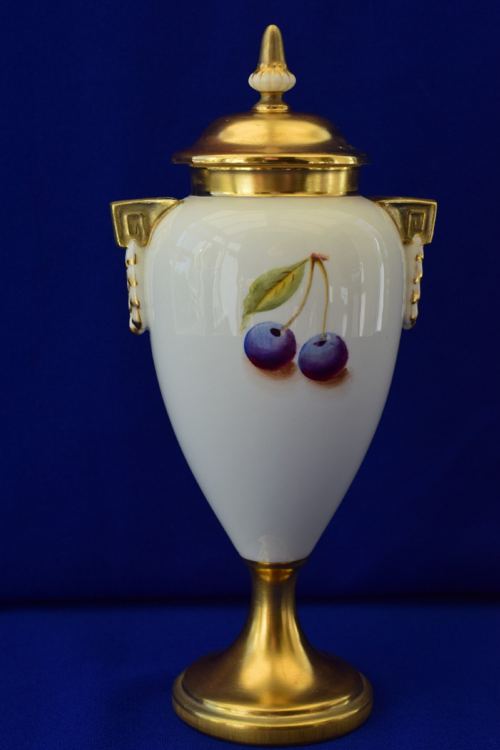 Royal Worcester painted fruit vase and cover View II