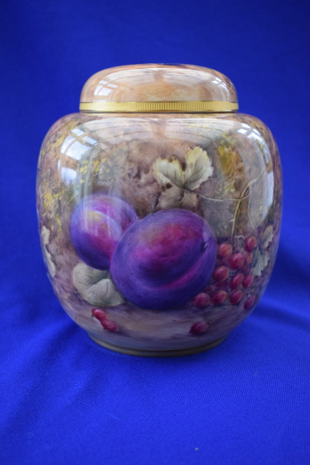 Royal Worcester painted fruit ginger jar by P Love View III