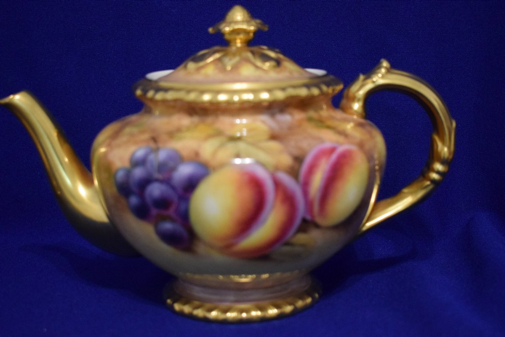 Royal Worcester painted fruit rope edge complete tea set for 6 people View II