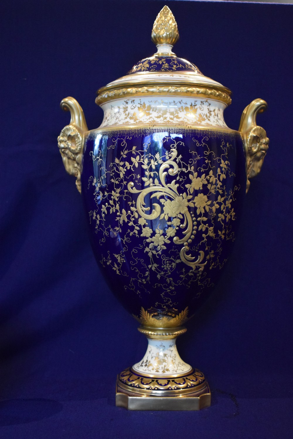 Large Coalport vase and cover signed Chivers View III