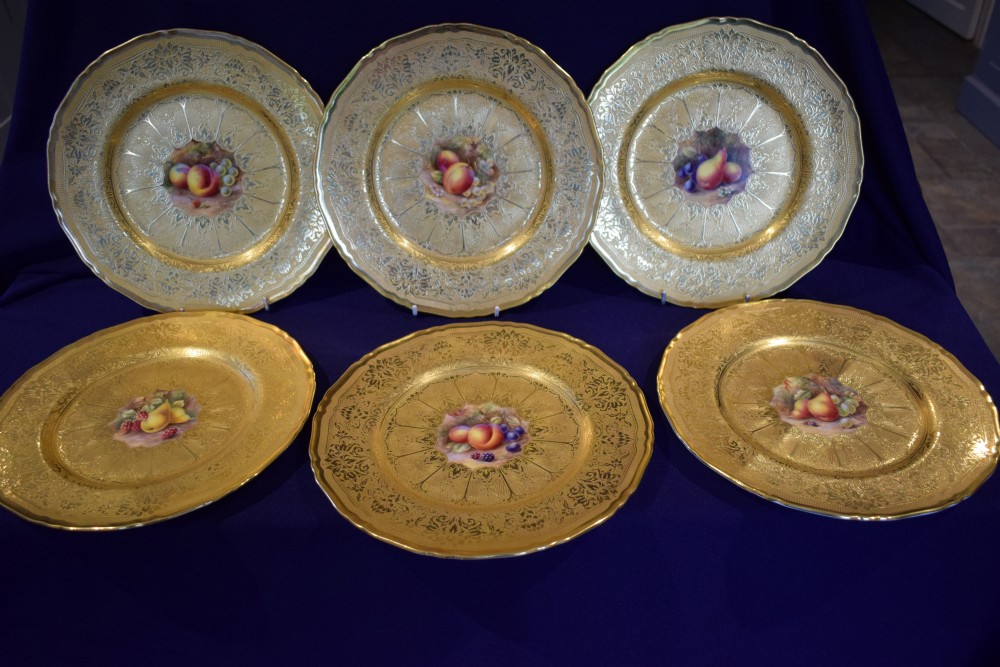 Royal Worcester set of 6 acid etched gilt plates with painted fruit centres