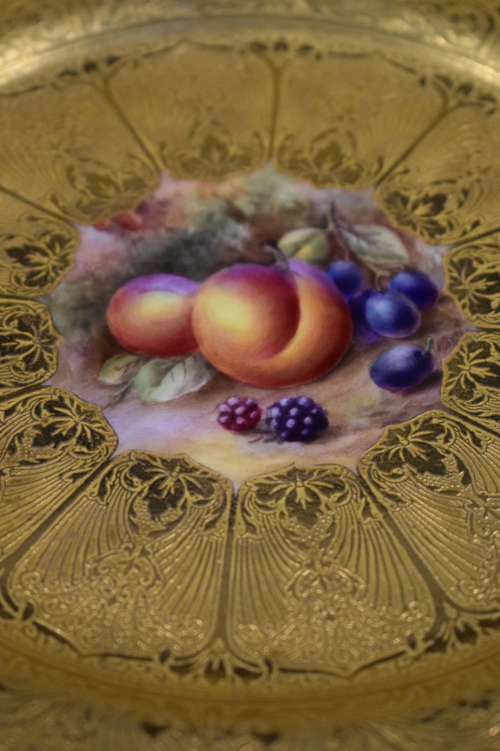 Royal Worcester set of 6 acid etched gilt plates with painted fruit centres View III