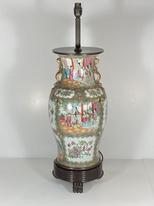 chinese famille rose vaselamp 19th century - CATEGORY: ANTIQUE LIGHTING - DATED 19TH CENTURY