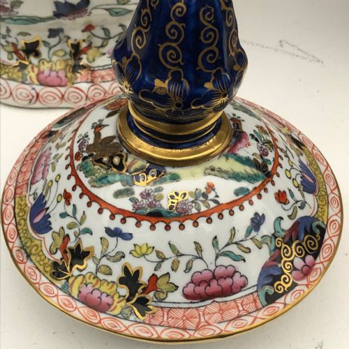 PAIR OF MASONS IRONSTONE ESSENCE JARS AND COVERS 1820 - ADDITIONAL PHOTO 4