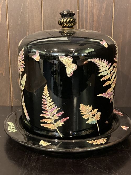 black fern cheese dome 18401860 - CATEGORY: ANTIQUE CERAMICS - DATED VICTORIAN