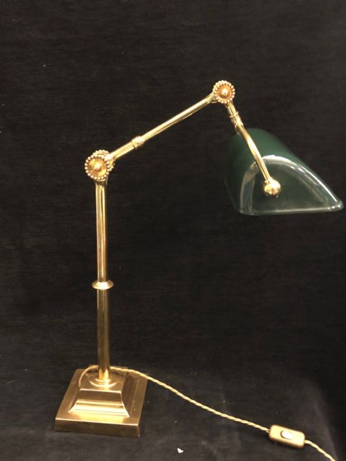 EXQUISITE DUCKDILL BRASS LAMP WITH SQUARE BASE 1900 - ADDITIONAL PHOTO 1