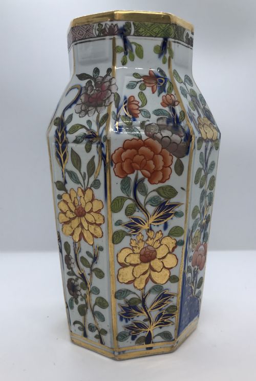 masons ironstone vase in imari pattern 1813 - CATEGORY: ANTIQUE VASES - DATED REGENCY