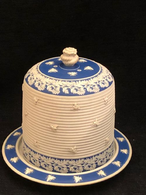 RARE JASPERWARE STILTON CHEESE DOME AND STAND 1860 - ADDITIONAL PHOTO 2