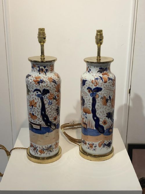 PAIR OF LARGE MASONS IRONSTONE VASES CONVERTED TO LAMPS 18131820 - ADDITIONAL PHOTO 2