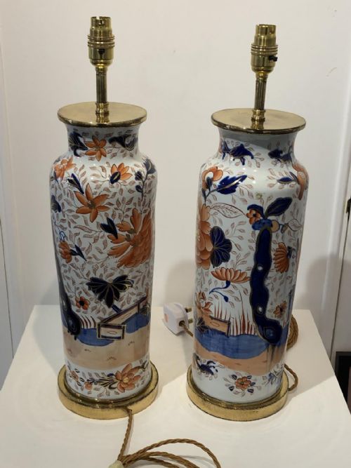 PAIR OF LARGE MASONS IRONSTONE VASES CONVERTED TO LAMPS 18131820 - ADDITIONAL PHOTO 3