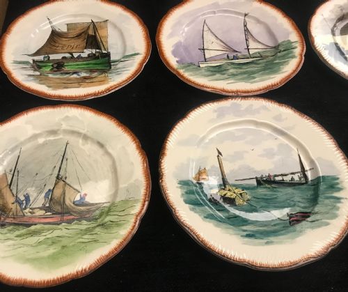 EXQUISITE FRENCH HANDPAINTED CREAMWARE PLATES 1910 SET OF 12 - ADDITIONAL PHOTO 5