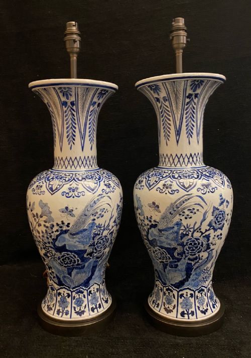 pair of delft faience vases converted to lamps 1850 - CATEGORY: ANTIQUE LIGHTING - DATED VICTORIAN