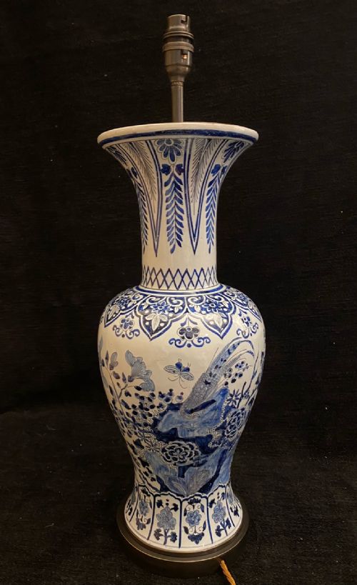 PAIR OF DELFT FAIENCE VASES CONVERTED TO LAMPS 1850 - ADDITIONAL PHOTO 1
