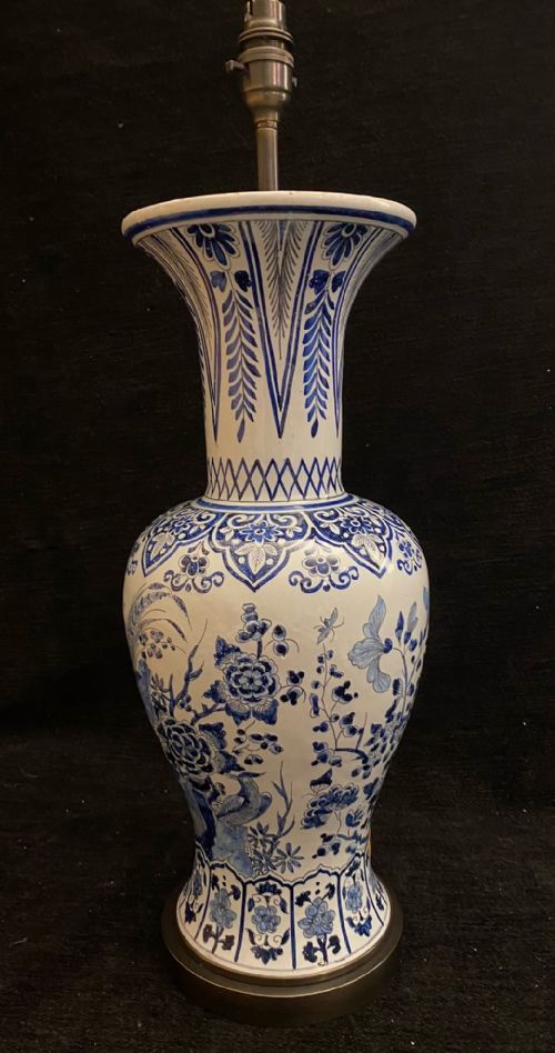PAIR OF DELFT FAIENCE VASES CONVERTED TO LAMPS 1850 - ADDITIONAL PHOTO 2