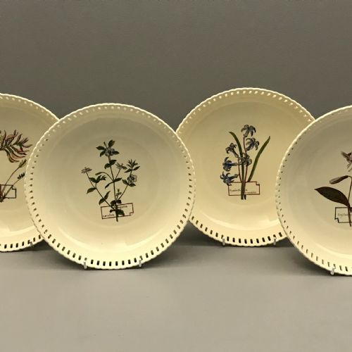 MINTON CREAMWARE BOTANICAL DESSERT SERVICE 18601870 - ADDITIONAL PHOTO 8
