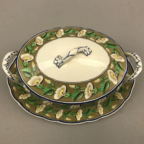 PAIR OF WEDGWOOD CREAMWARE SAUCE TUREENS 1830 - ADDITIONAL PHOTO 4