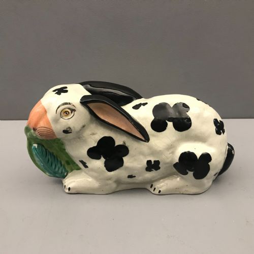 RARE STAFFORDSHIRE RABBIT 18401850 - ADDITIONAL PHOTO 1
