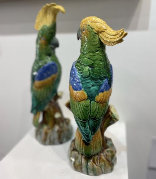 PAIR OF MINTON PARROTS 1870 - ADDITIONAL PHOTO 4