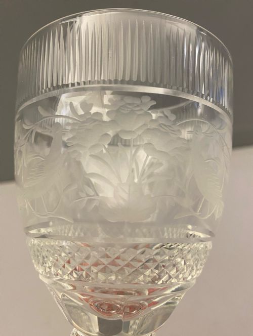 VICTORIAN ENGRAVED AND CUT RED WINE GLASSES SET OF 10 18801890 - ADDITIONAL PHOTO 3