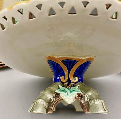 WEDGWOOD MAJOLICA DESSERT SERVICE 1870 - ADDITIONAL PHOTO 6