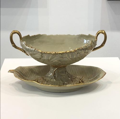 wedgwood drab ware comport on leaf stand 181520 - CATEGORY: ANTIQUE CERAMICS - DATED GEORGIAN