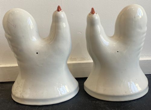 A PAIR OF STAFFORDSHIRE COCKERELS C1870 - ADDITIONAL PHOTO 3