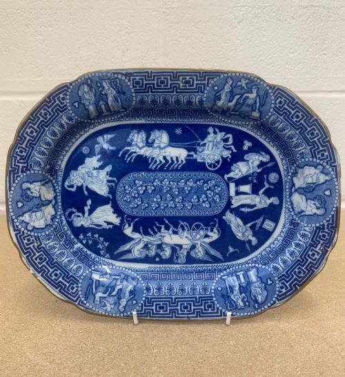 a pair of herculaneum blue and white greek pattern platters 18051815 - CATEGORY: ANTIQUE CERAMICS - DATED 19TH CENTURY