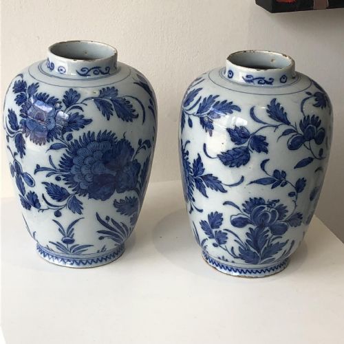 PR OF LATE 17TH CENTURY OF DELFT VASES - ADDITIONAL PHOTO 1