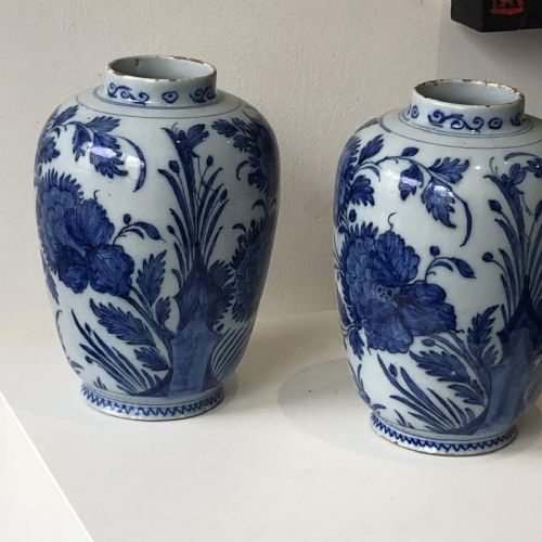 PR OF LATE 17TH CENTURY OF DELFT VASES - ADDITIONAL PHOTO 4
