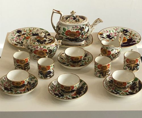 extremely rare coalport child set in thumb and finger pattern circa 1820 - CATEGORY: ANTIQUE CERAMICS - DATED 19TH CENTURY