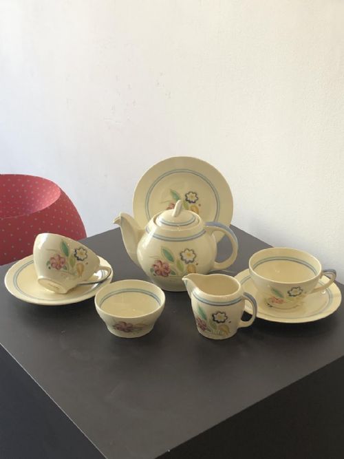 a susie cooper tea for two in nose gay pattern 1920's - CATEGORY: ANTIQUE CERAMICS - DATED 1920