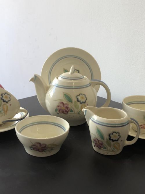 A SUSIE COOPER TEA FOR TWO IN NOSE GAY PATTERN 1920'S - ADDITIONAL PHOTO 1