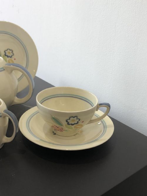 A SUSIE COOPER TEA FOR TWO IN NOSE GAY PATTERN 1920'S - ADDITIONAL PHOTO 5