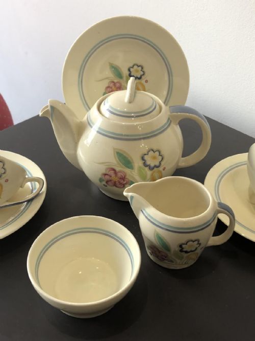 A SUSIE COOPER TEA FOR TWO IN NOSE GAY PATTERN 1920'S - ADDITIONAL PHOTO 7