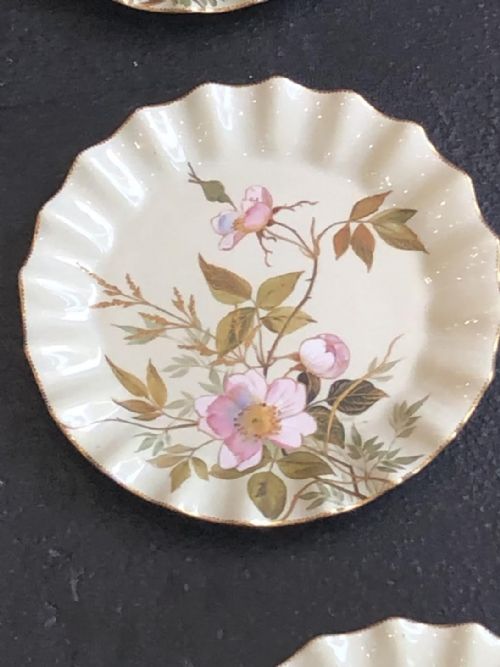 A LARGE PORCELAIN DESSERT SERVICE BY BODLEY 186570 - ADDITIONAL PHOTO 10